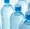 Microplásticos en agua y alimentos: ¿cómo podemos reducir su ingesta?